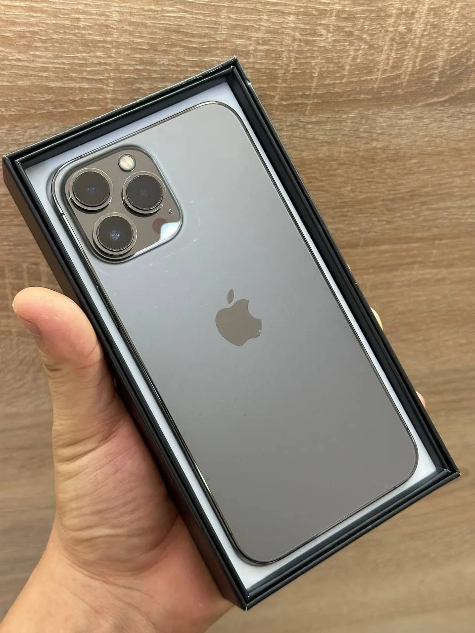 IPhone 13 Pro Max — 128 GB — Kulrang