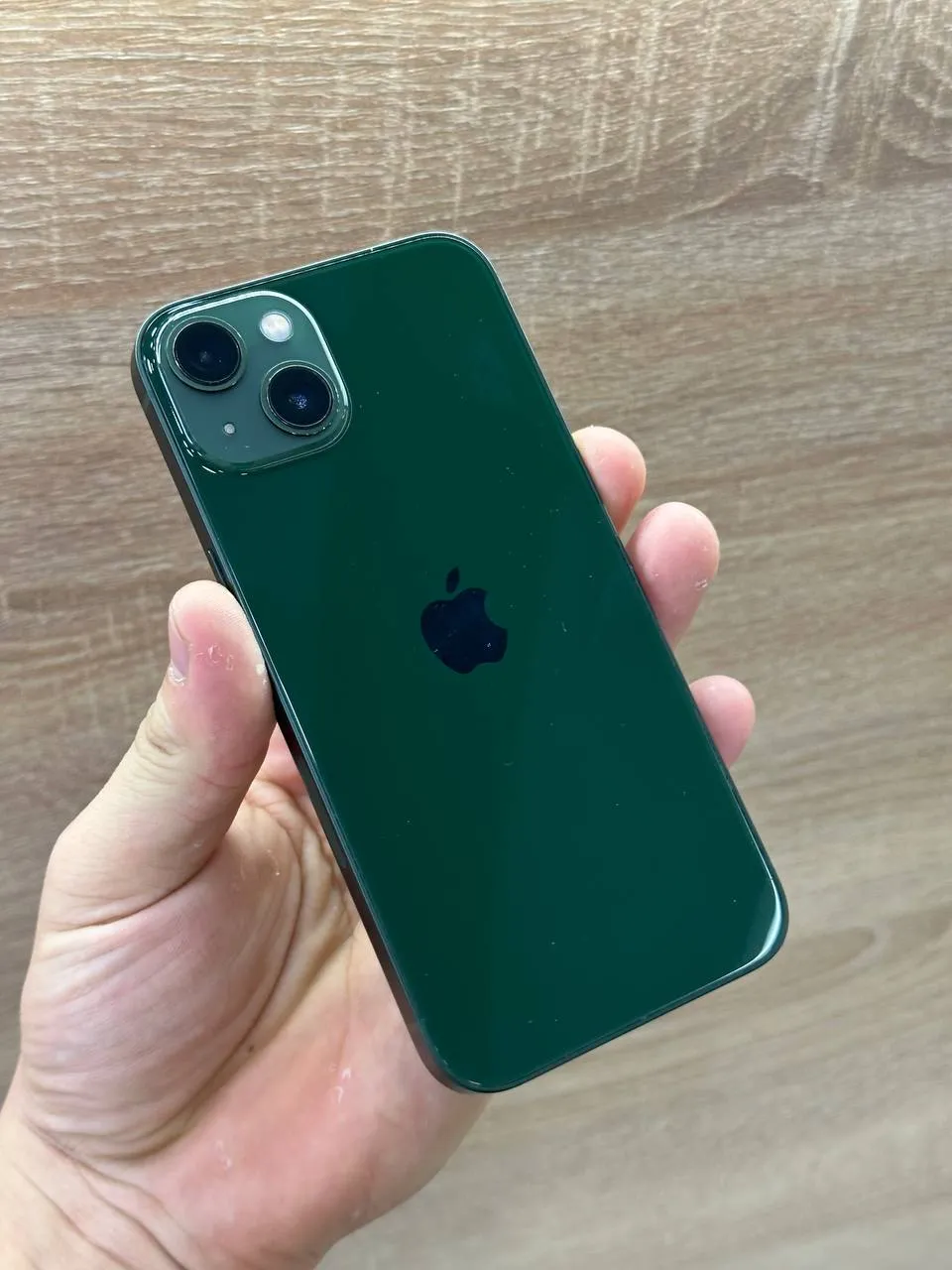 IPhone 13 — 128 GB — Yashil