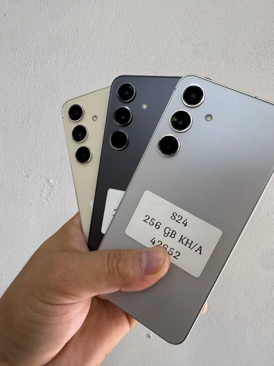 Samsung S24 — 256 GB — Oq