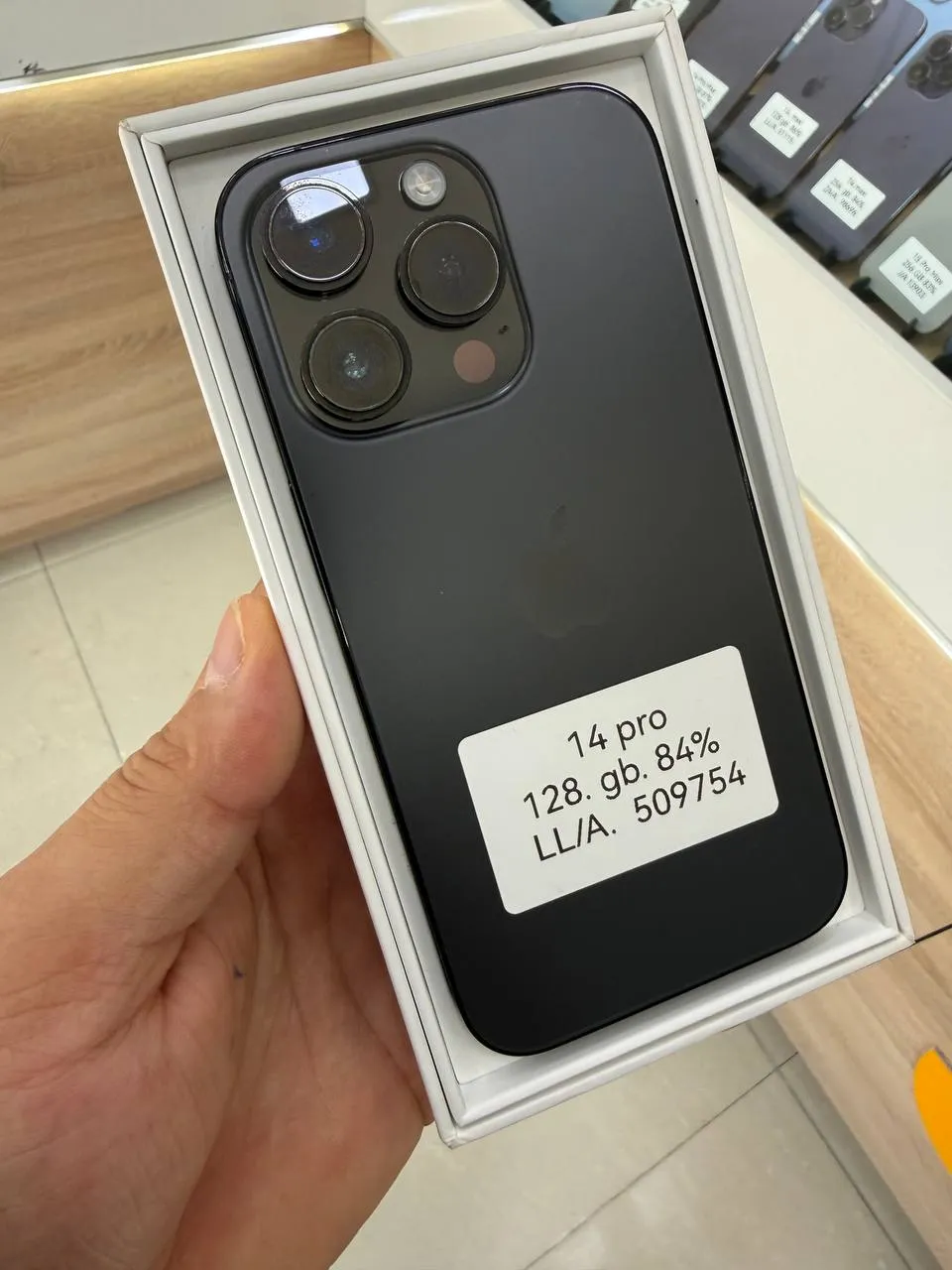 IPhone 14 pro — 128 GB — Kulrang