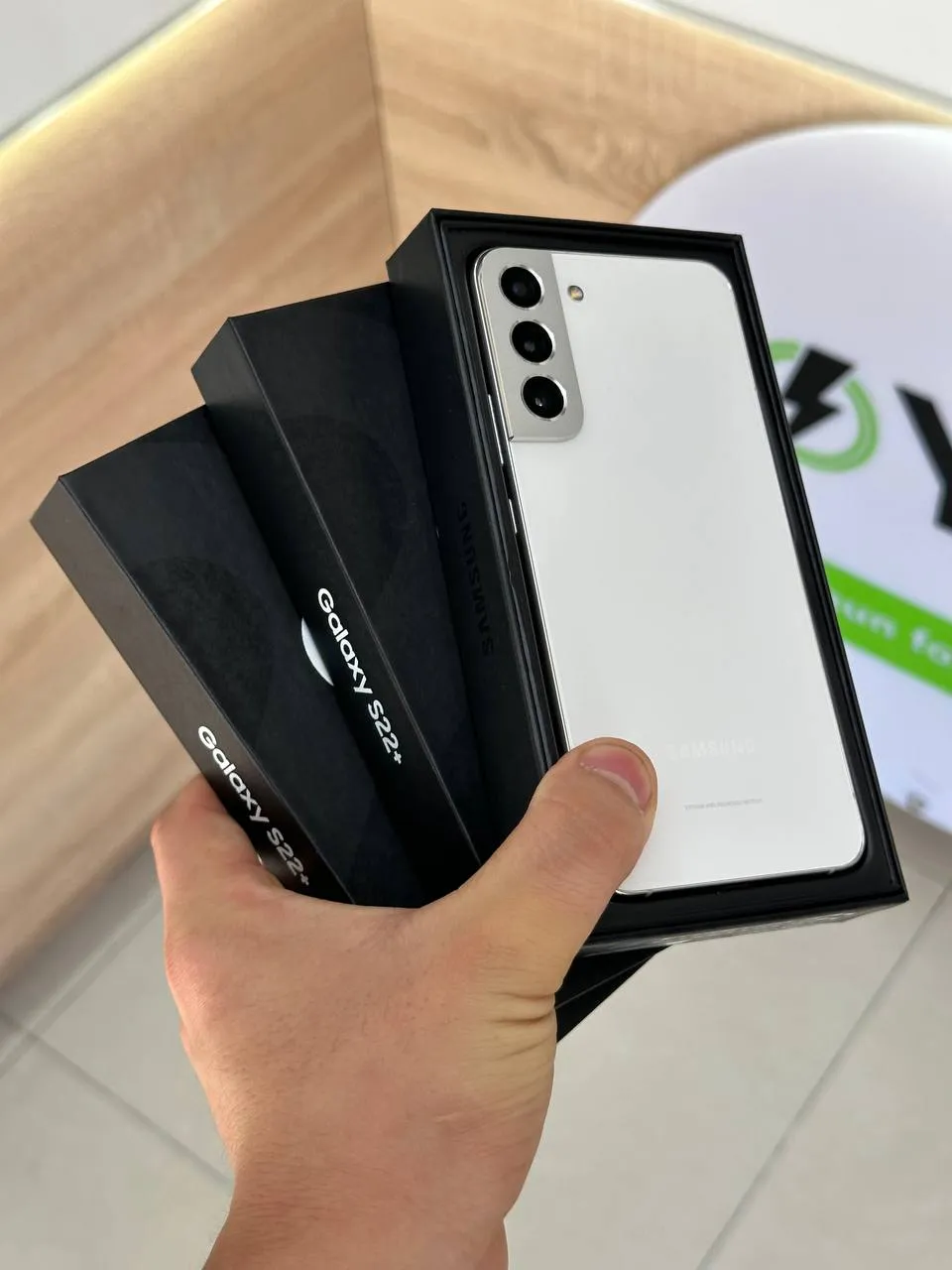 Samsung S 22 — 256 GB — Oq
