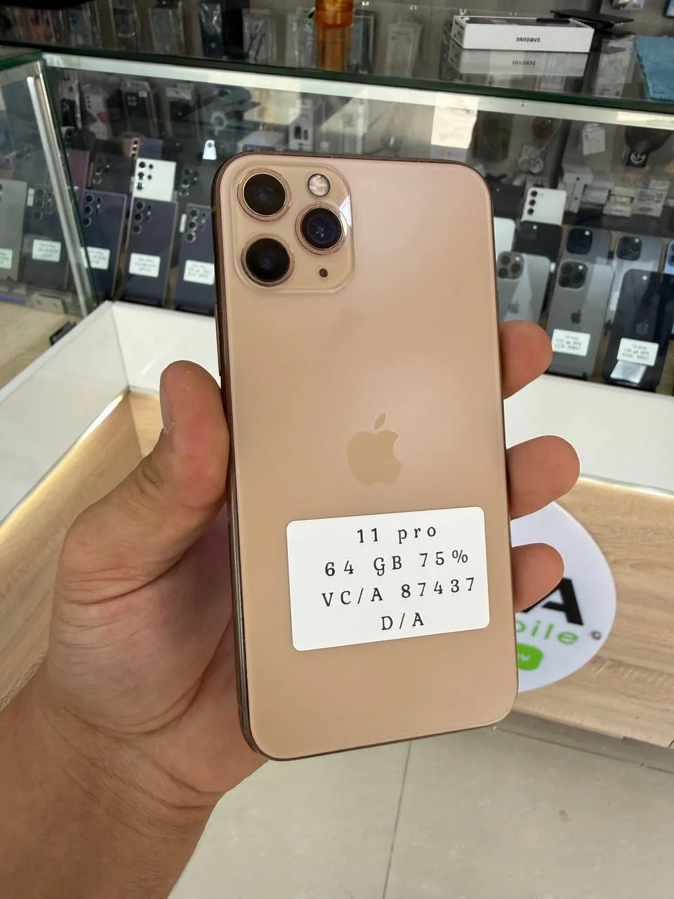 IPhone 11 Pro — 64 GB — Золотой
