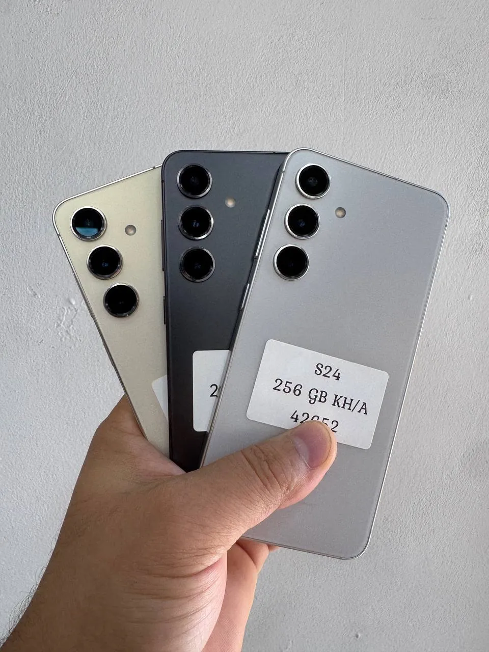 Samsung S24 — 256 GB — Oq